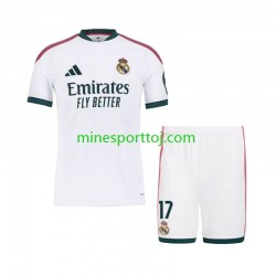 Real Madrid Marc Cucurella 17 Børne Hjemmebane Fodboldtrøje 2026-2027 Lange Ærmer